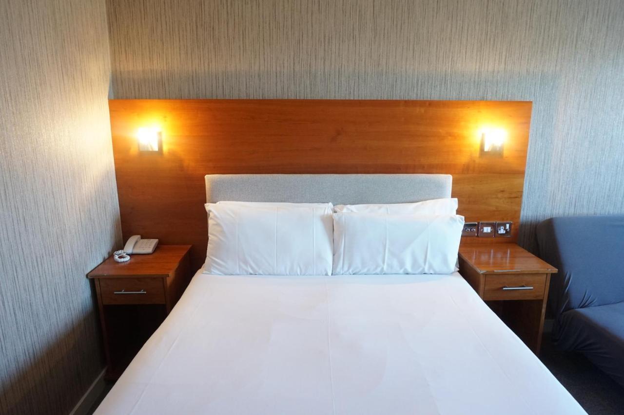 The Park Hotel Sefton Bagian luar foto