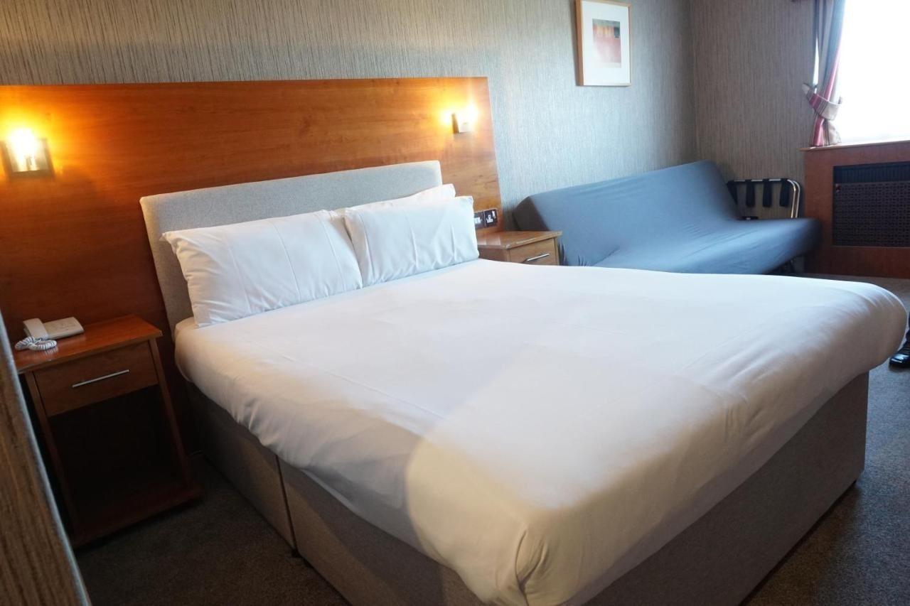 The Park Hotel Sefton Bagian luar foto