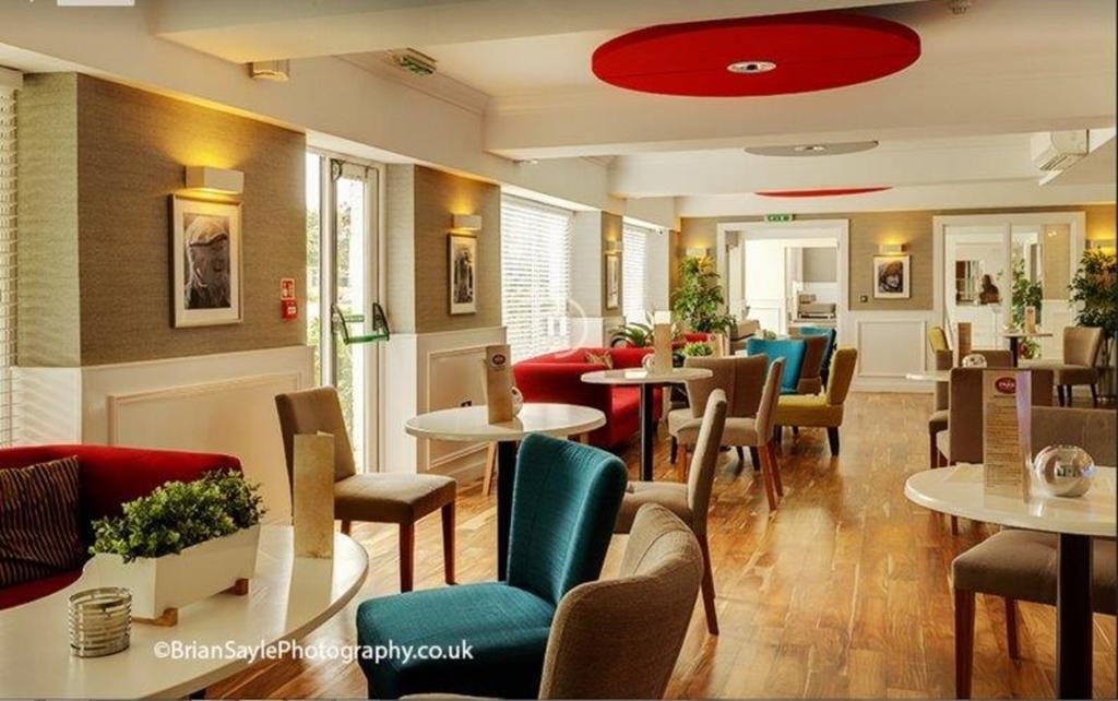 The Park Hotel Sefton Bagian luar foto