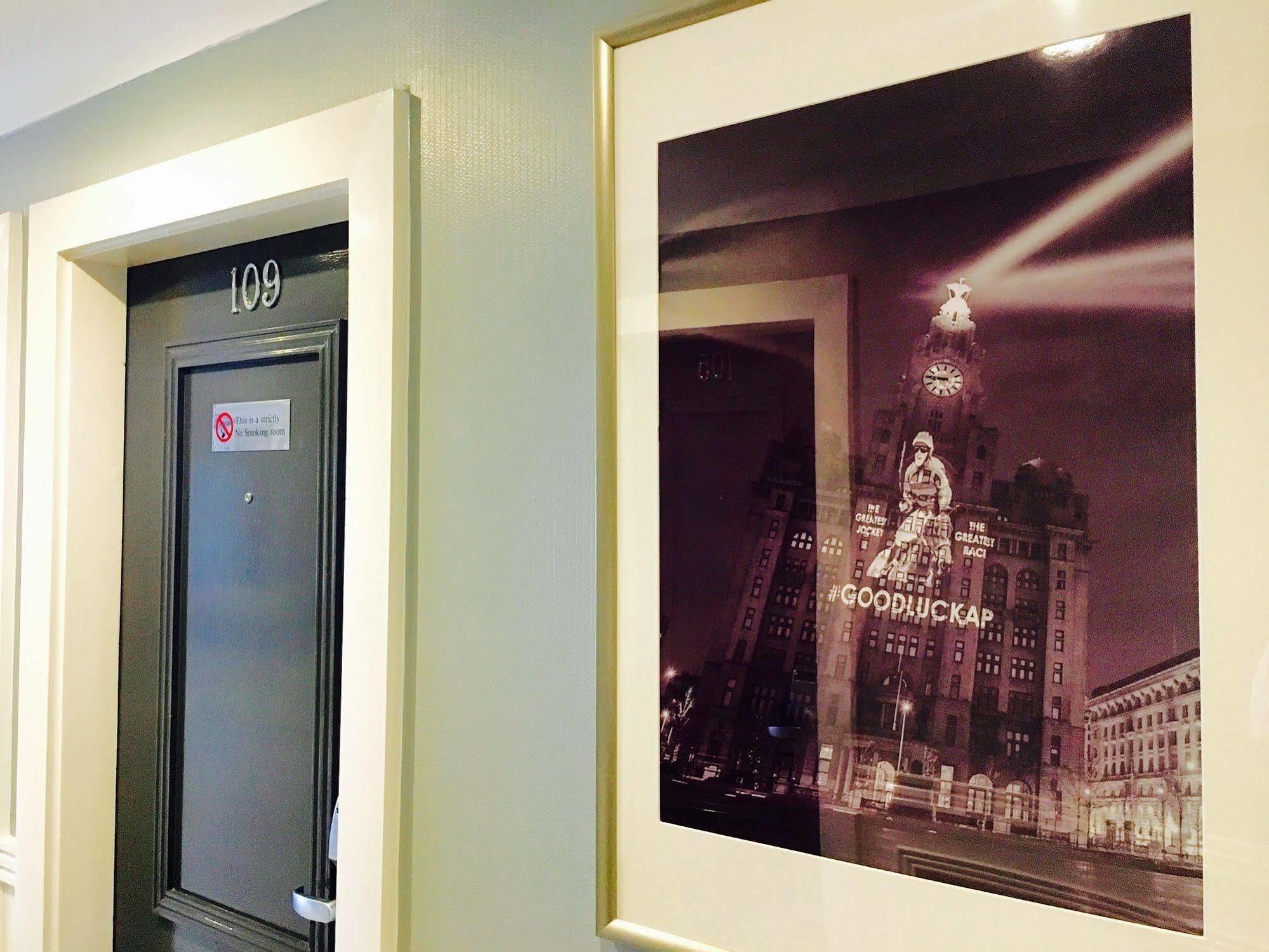 The Park Hotel Sefton Bagian luar foto